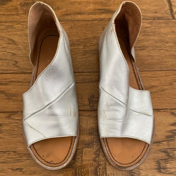 free people Mont Blanc Silver Cutout Sandals, Size EU 36/US 6 - Picture 3 of 11